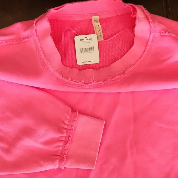 NWT ❗️ Free people houte pink oversize small S with pockets sweater - Picture 12 of 16